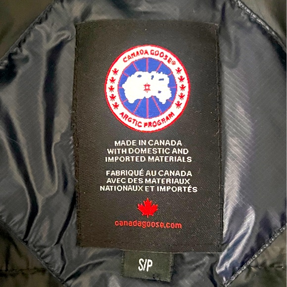 Navy Canada Goose - Picture 2 of 3